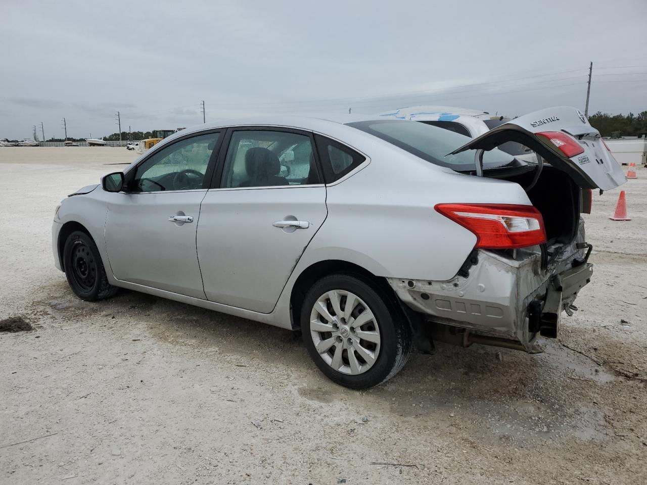 2018 NISSAN SENTRA S - Фото 2
