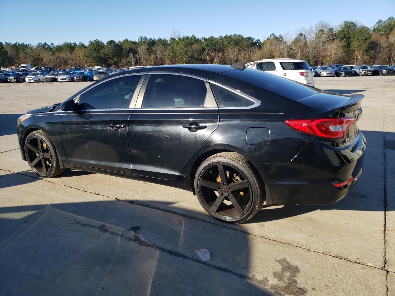 2017 HYUNDAI SONATA SE - Image 2