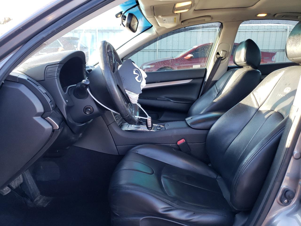 2012 INFINITI G37 - Image 7