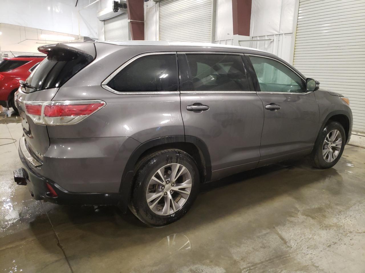 2015 TOYOTA HIGHLANDER - Фото 3