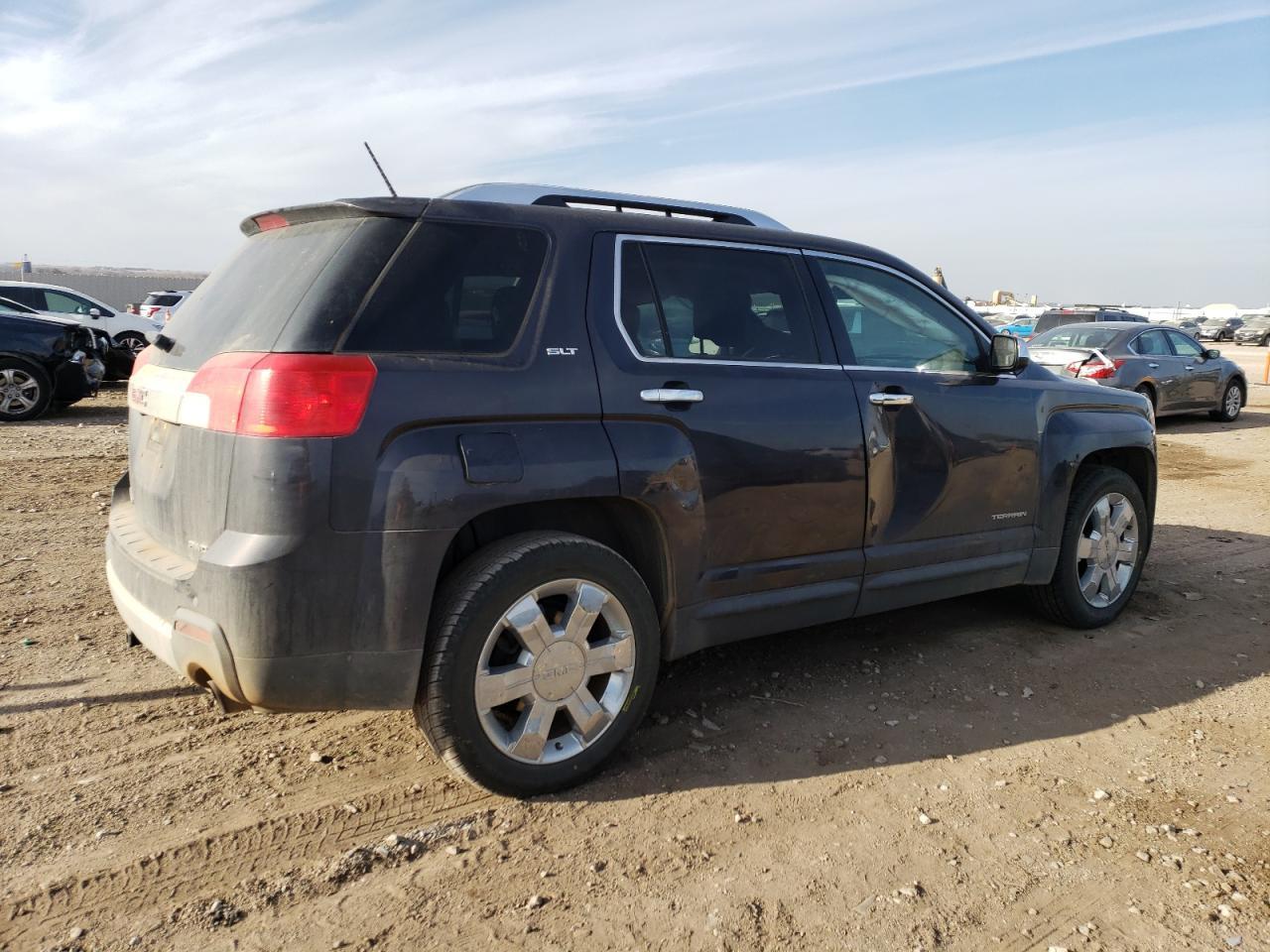 2013 GMC TERRAIN SL - Image 3