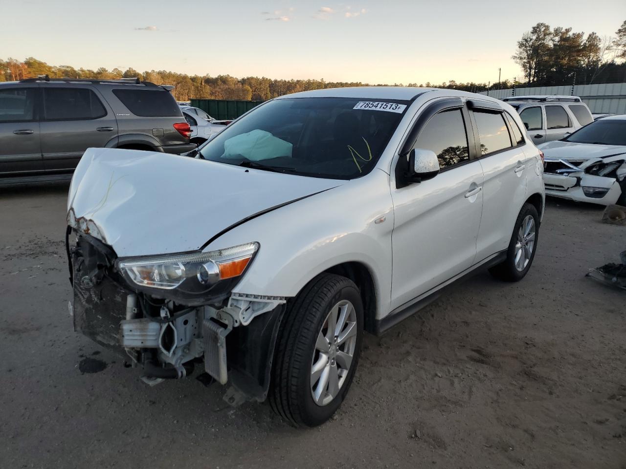 2015 MITSUBISHI OUTLANDER