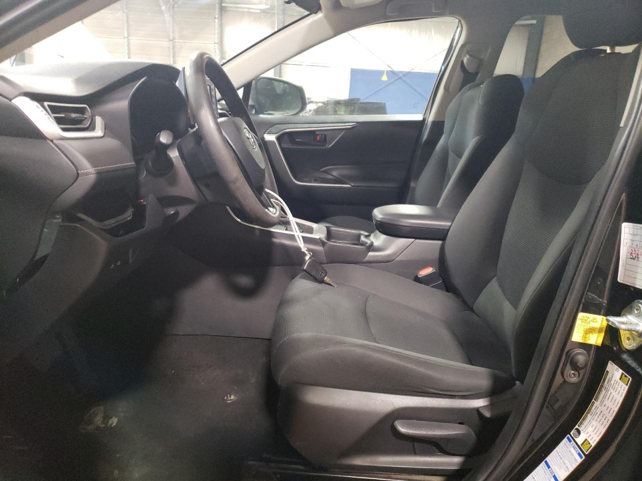 2021 TOYOTA RAV4 LE - Image 7