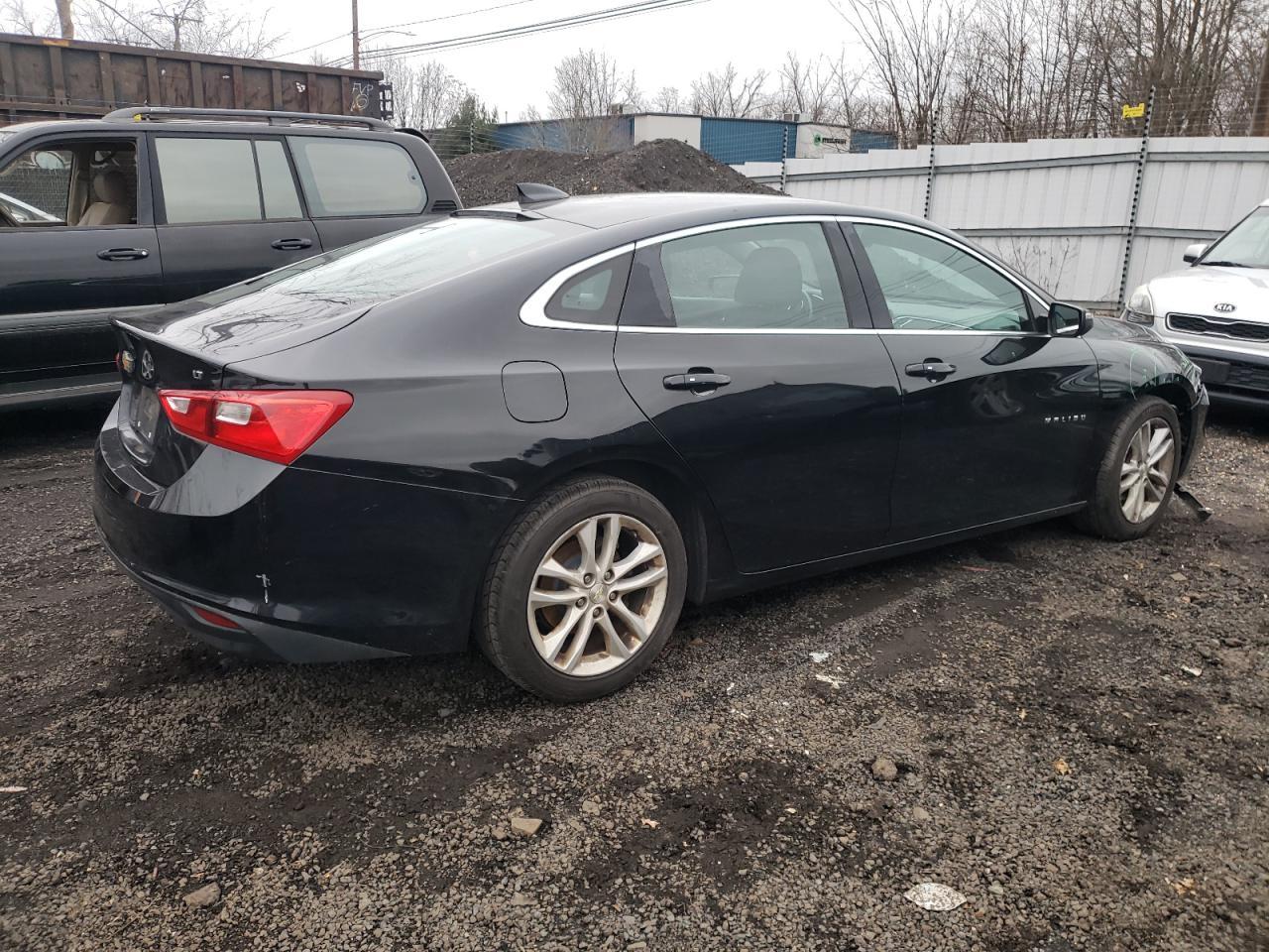 2017 CHEVROLET MALIBU LT - Image 3