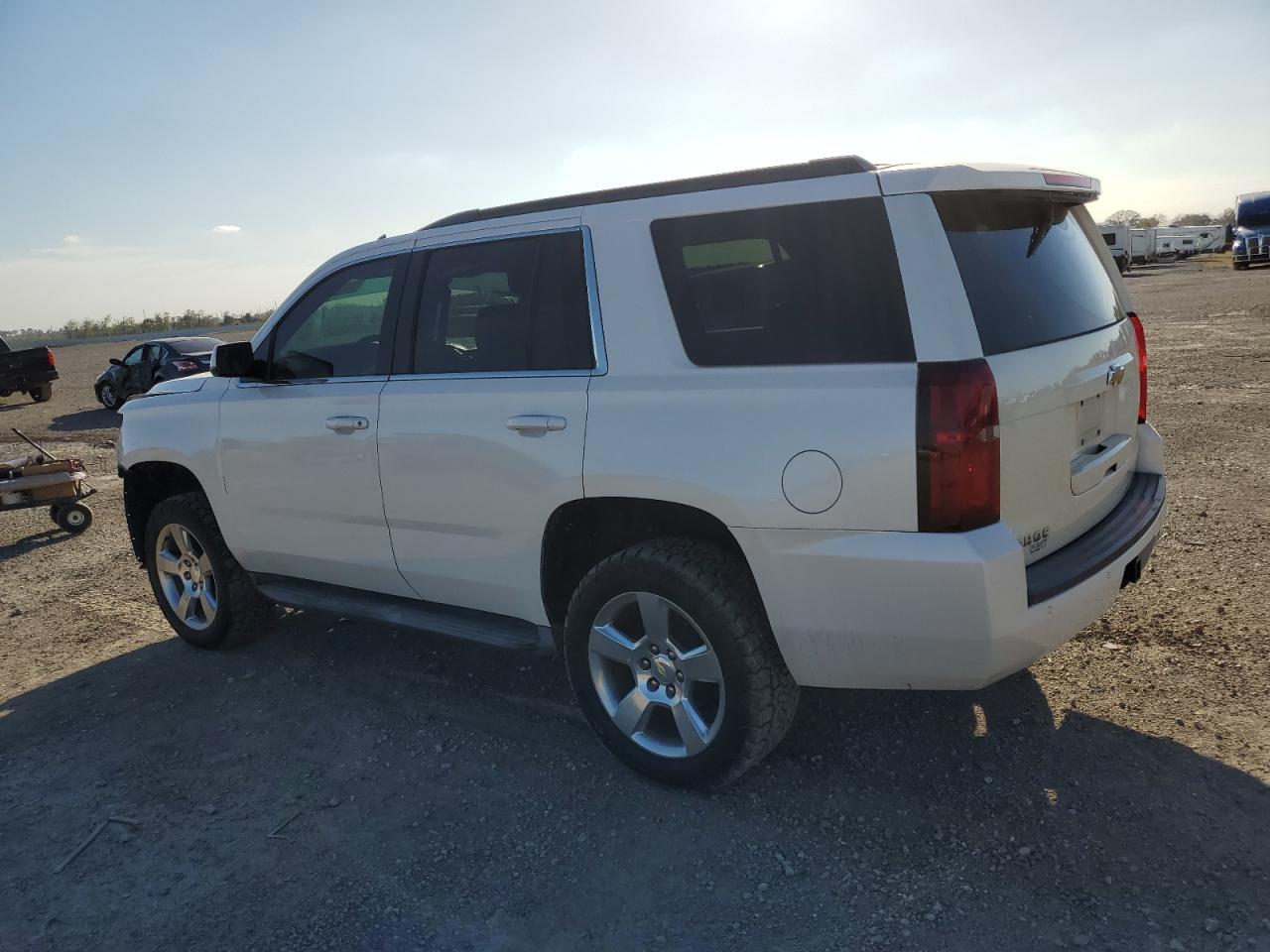 2015 CHEVROLET TAHOE C150 - Image 2