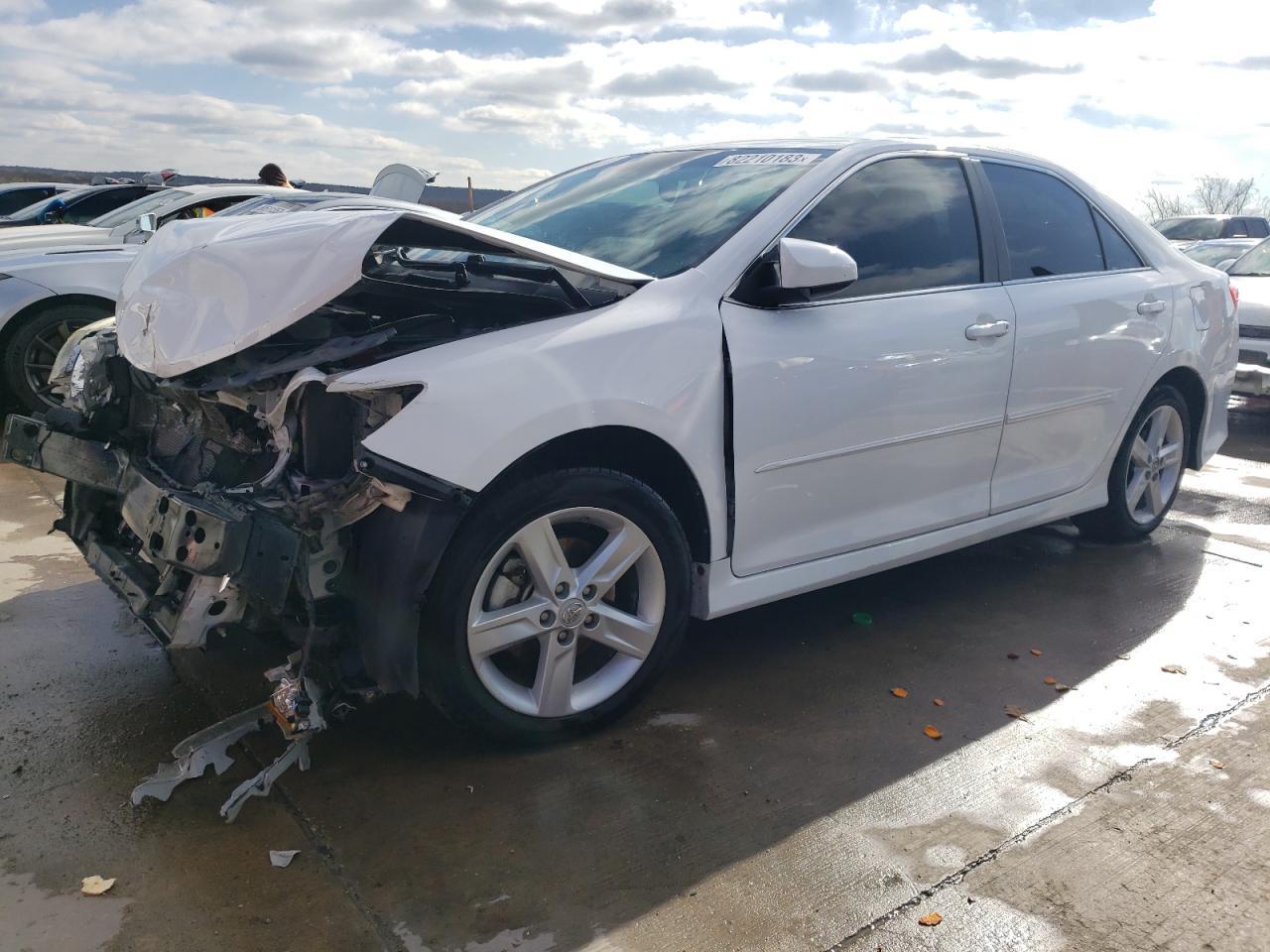 2014 TOYOTA CAMRY L