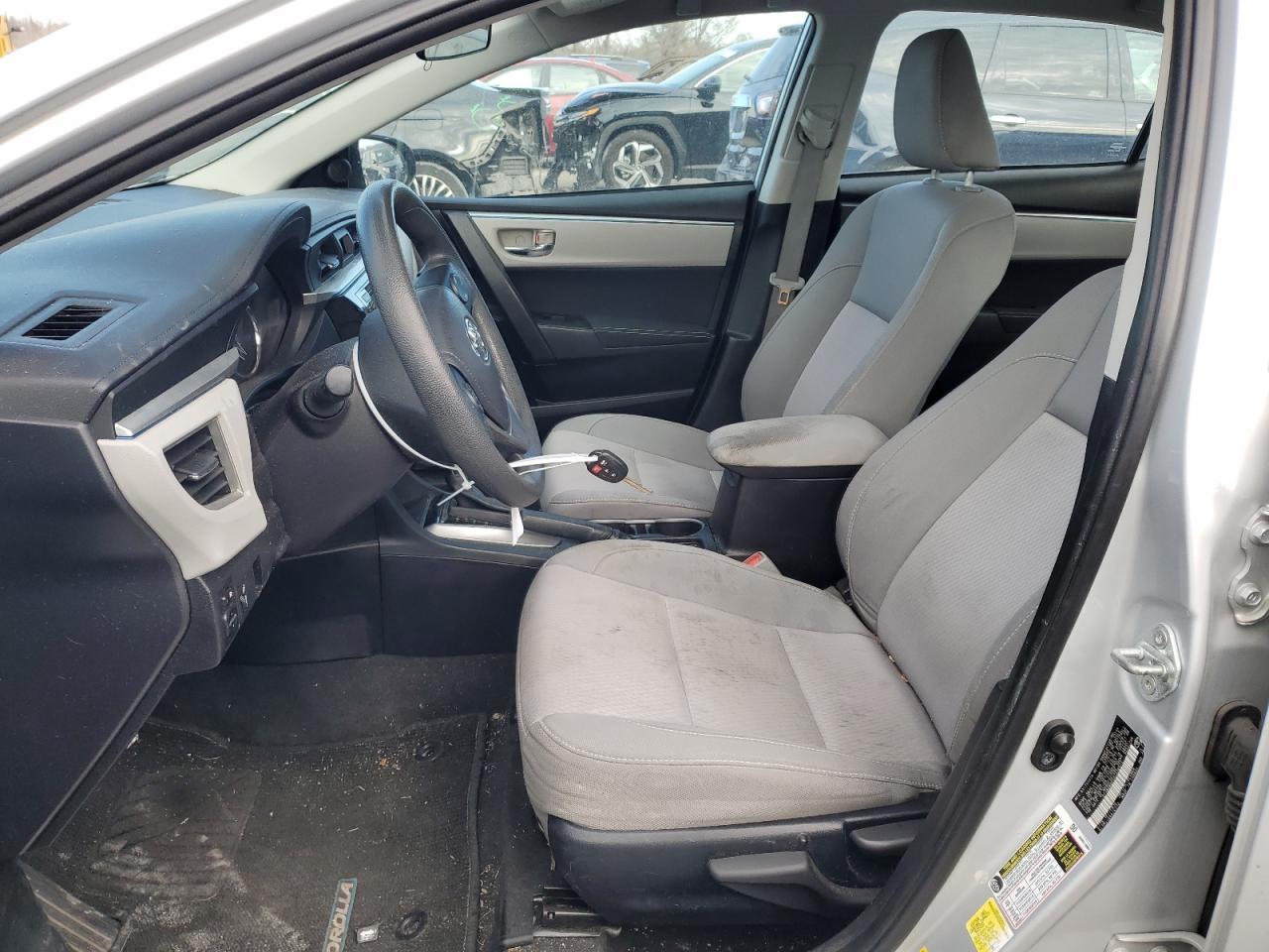 2015 TOYOTA COROLLA L - Image 7