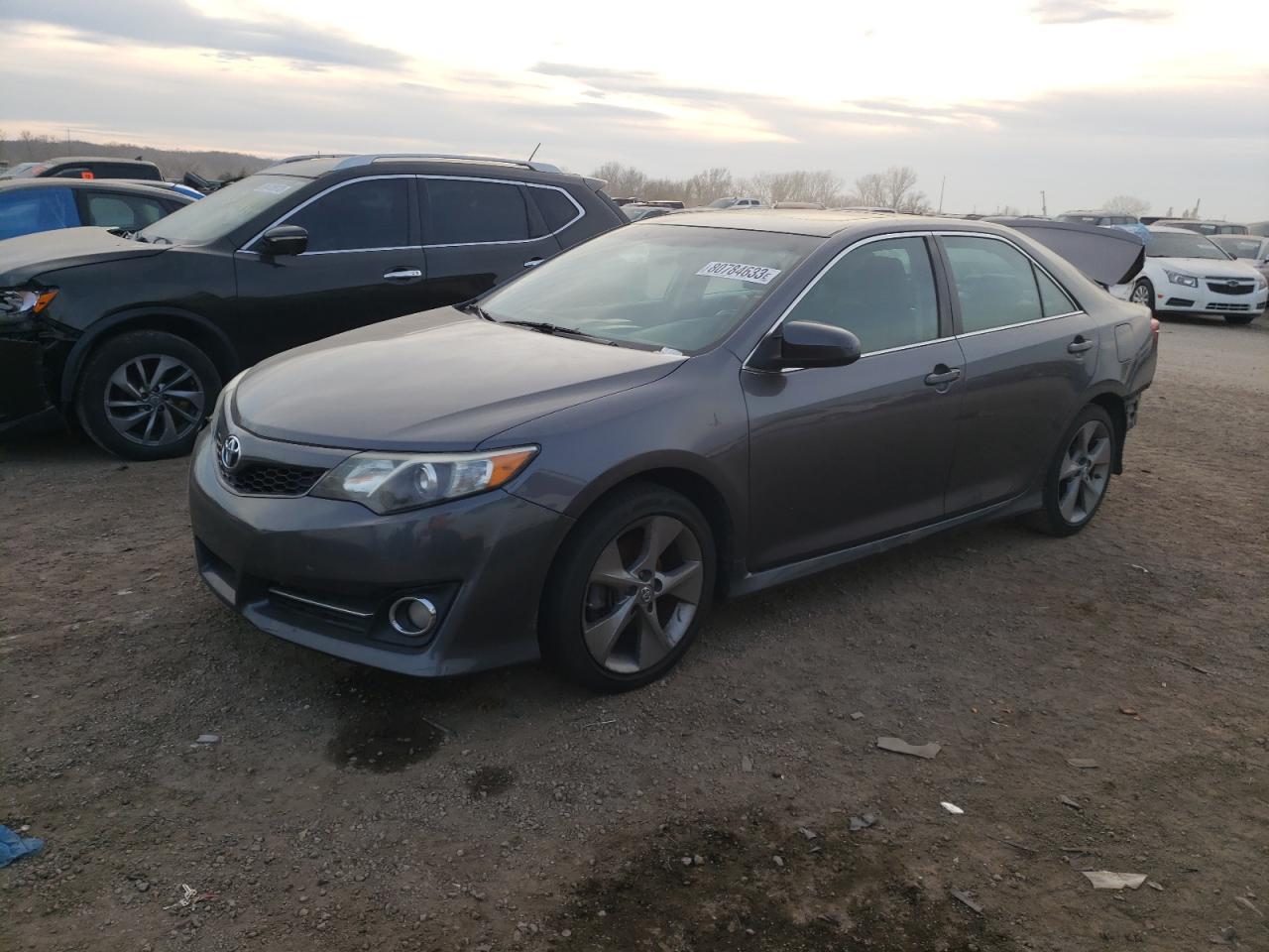 2014 TOYOTA CAMRY car image