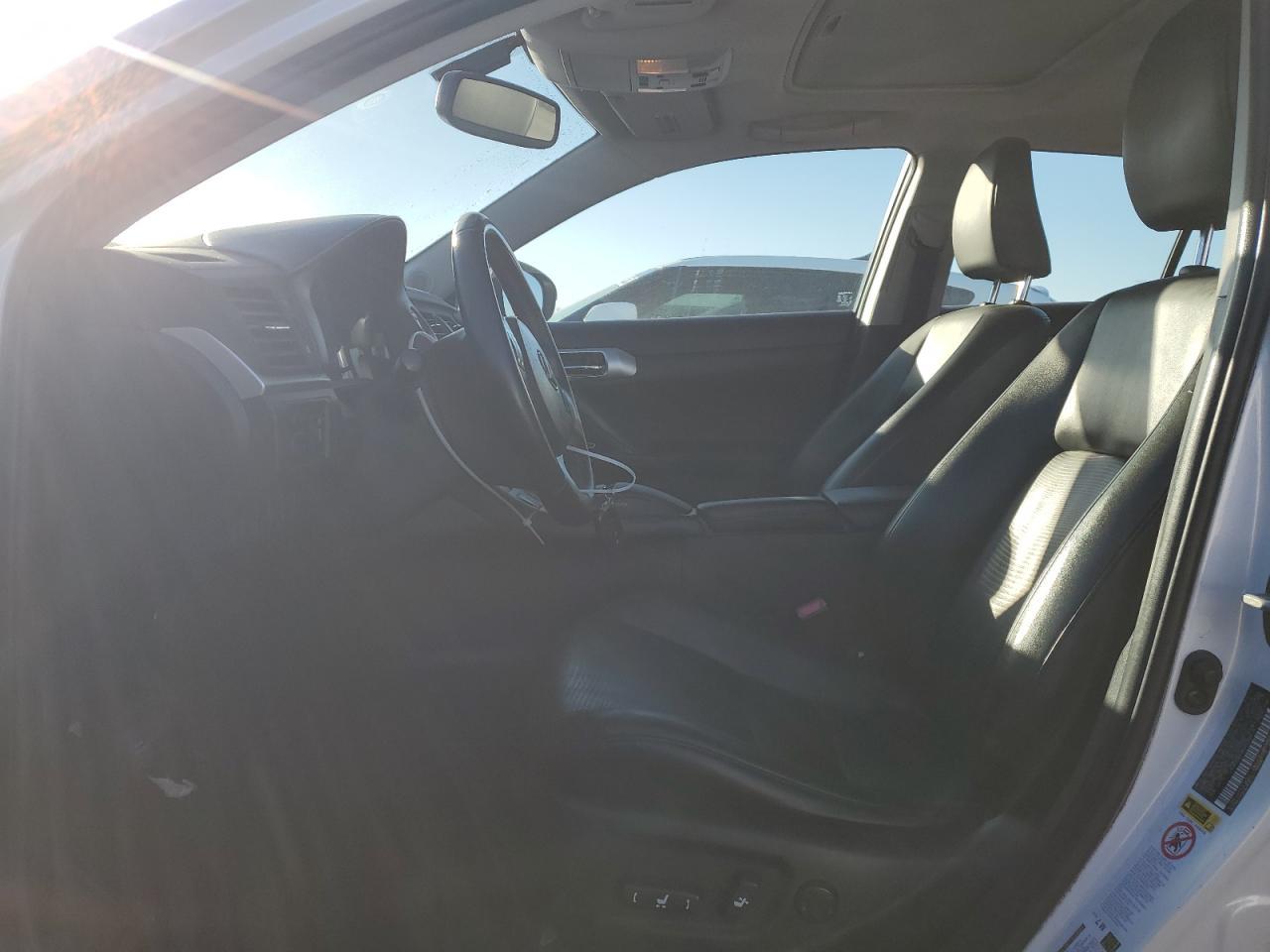2013 LEXUS CT 200 - Фото 7