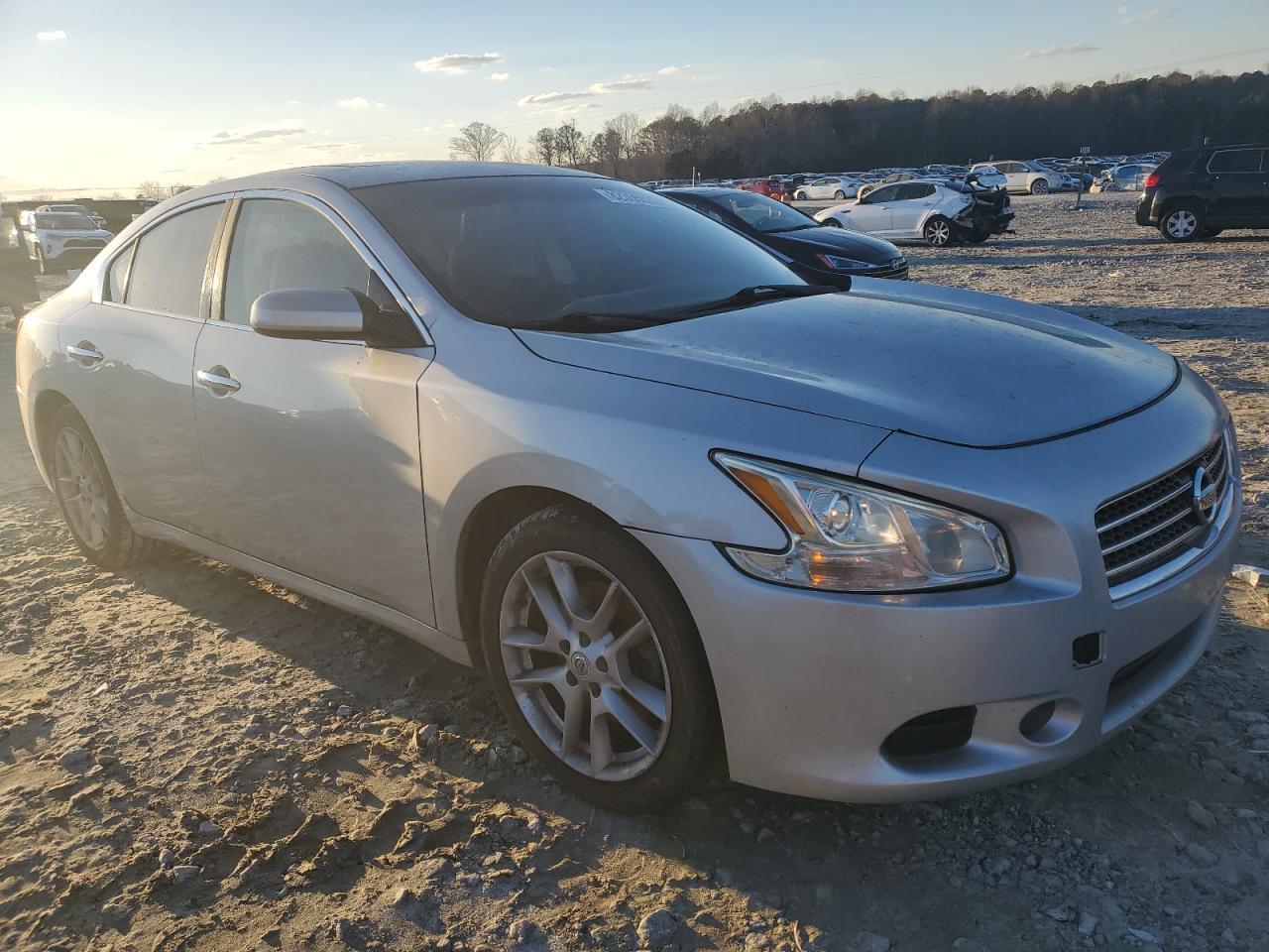 2011 NISSAN MAXIMA S - Image 4