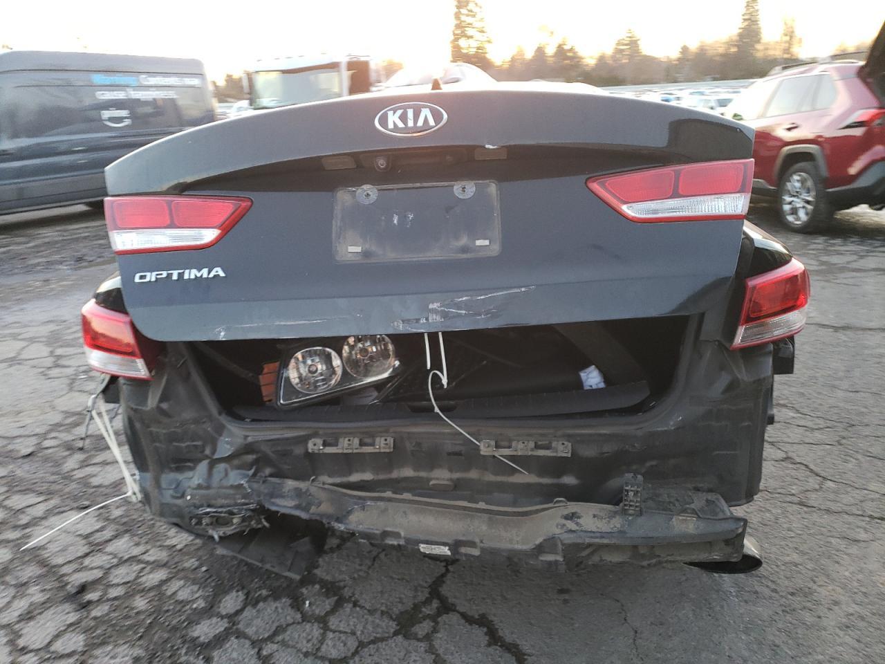 2016 KIA OPTIMA LX - Фото 6