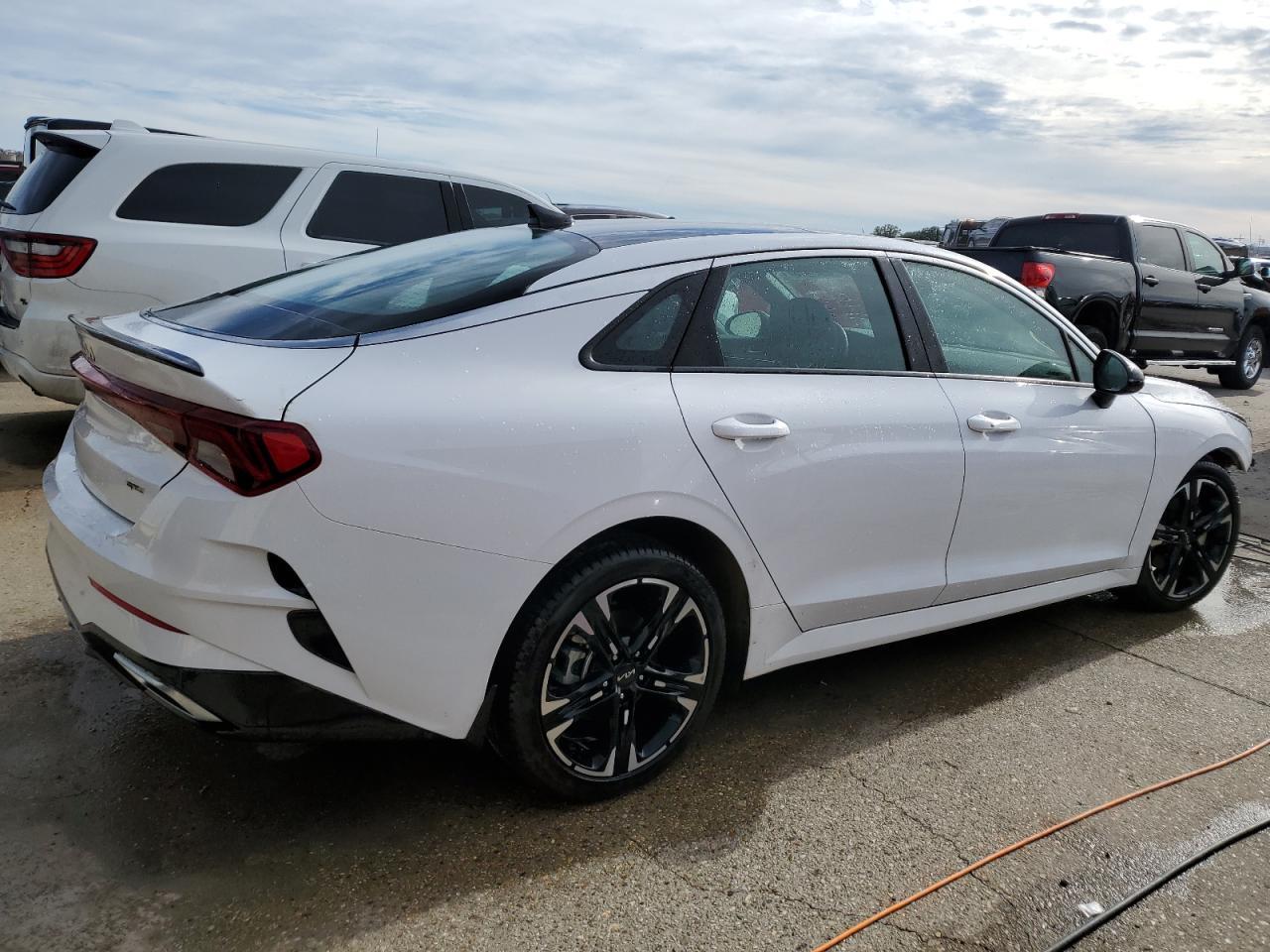 2023 KIA K5 GT LINE - Фото 3