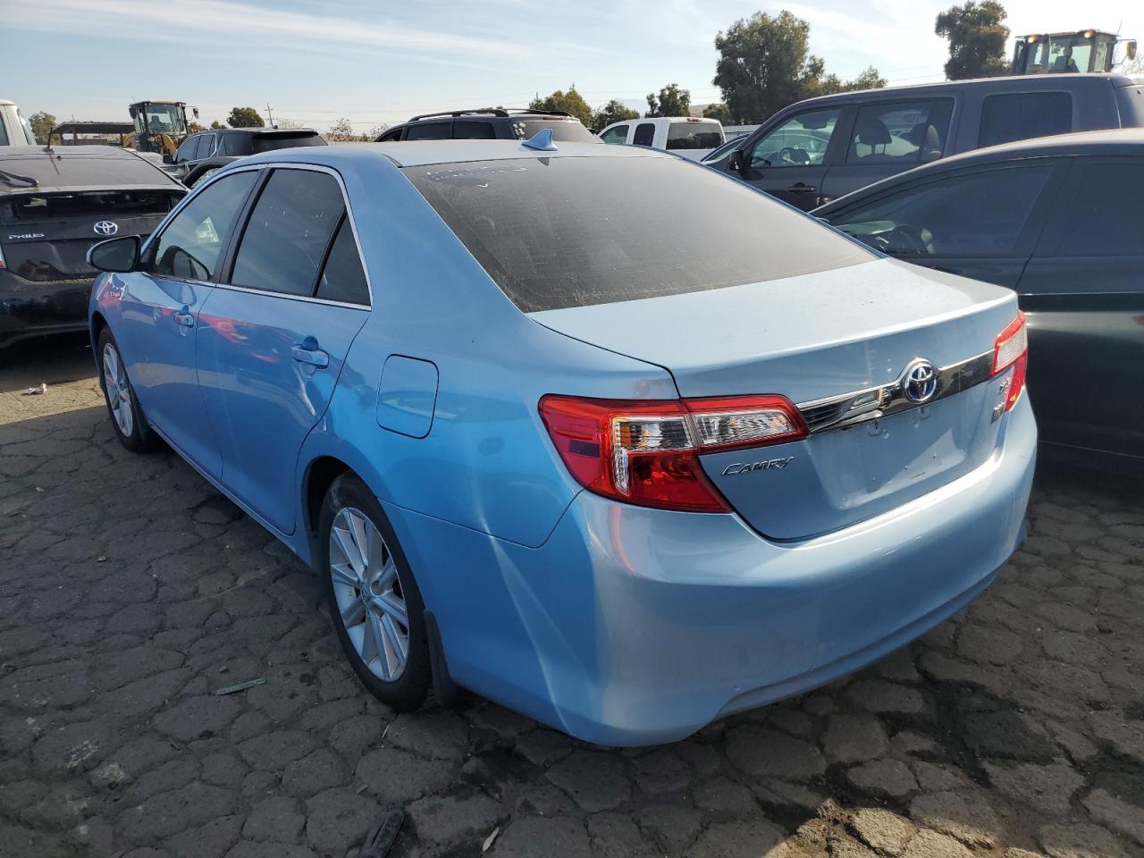 2012 TOYOTA CAMRY HYBR - Фото 2