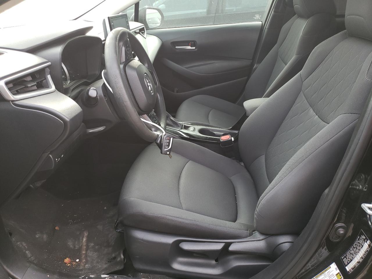 2021 TOYOTA COROLLA LE - Фото 7