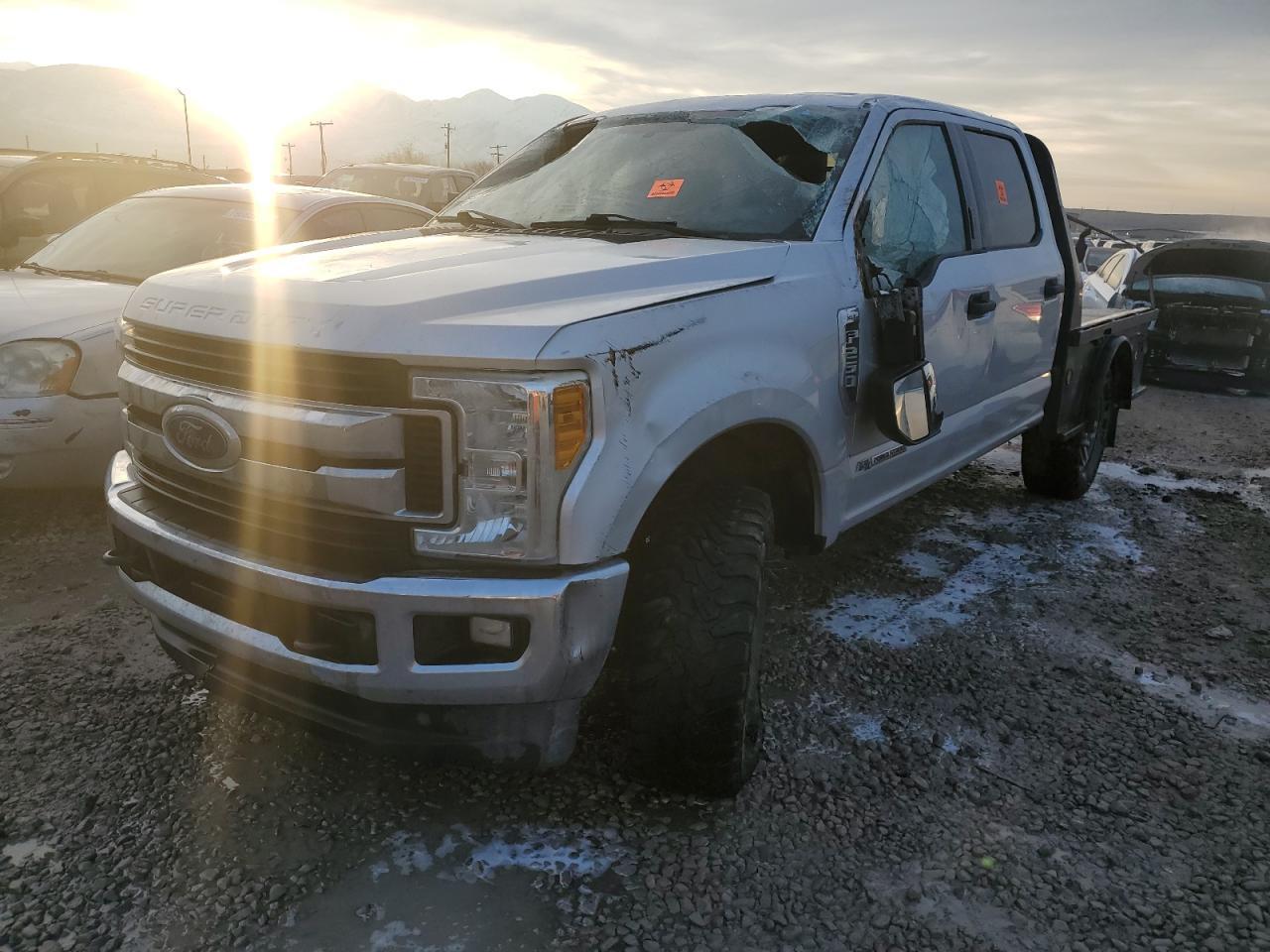 2017 FORD F250 SUPER