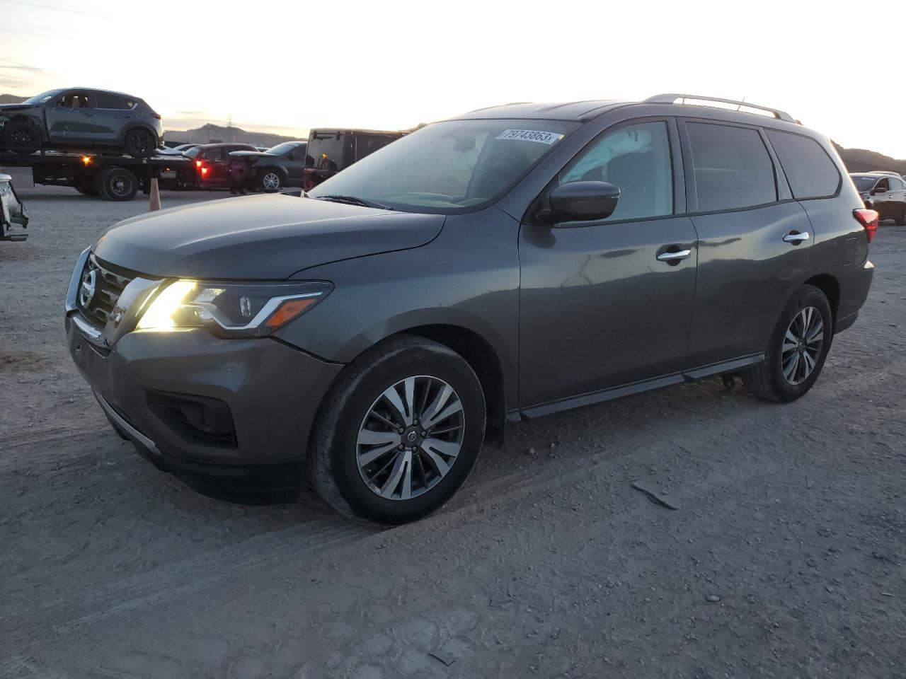 2017 NISSAN PATHFINDER