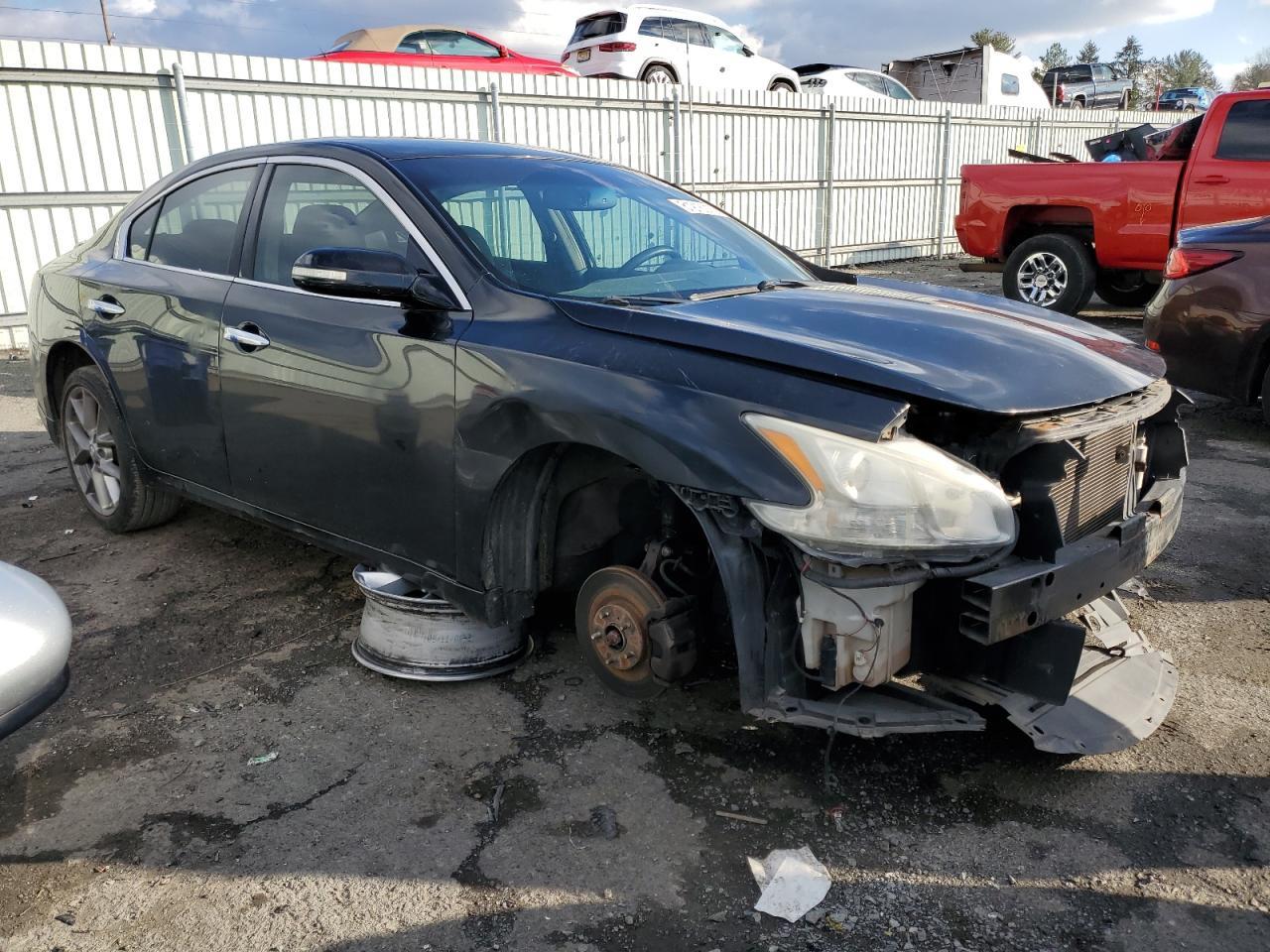 2011 NISSAN MAXIMA S - Image 4