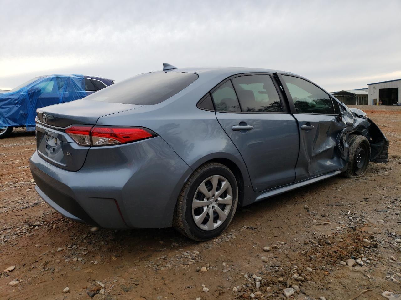 2020 TOYOTA COROLLA LE - Фото 3