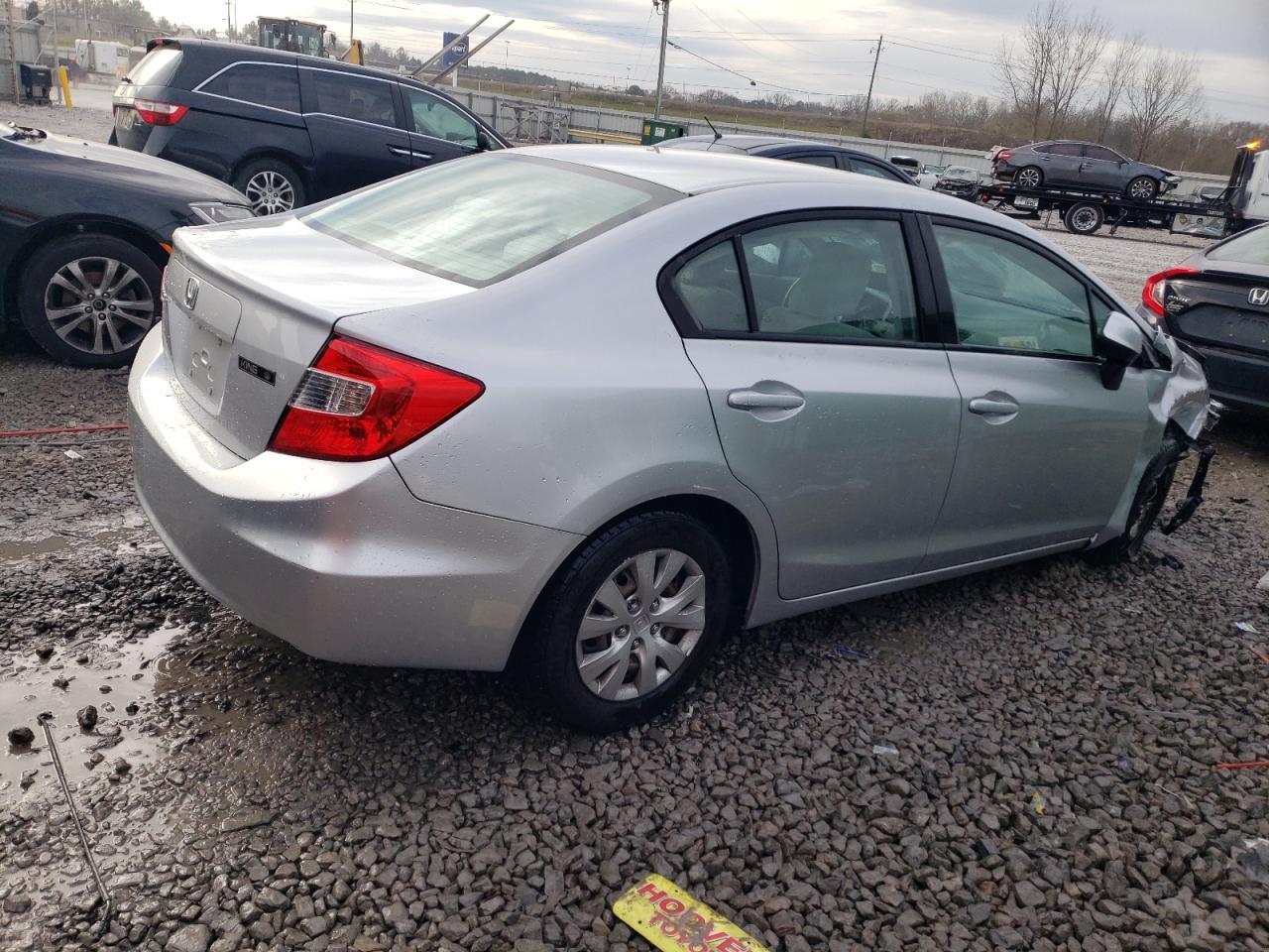 2012 HONDA CIVIC LX - Фото 3
