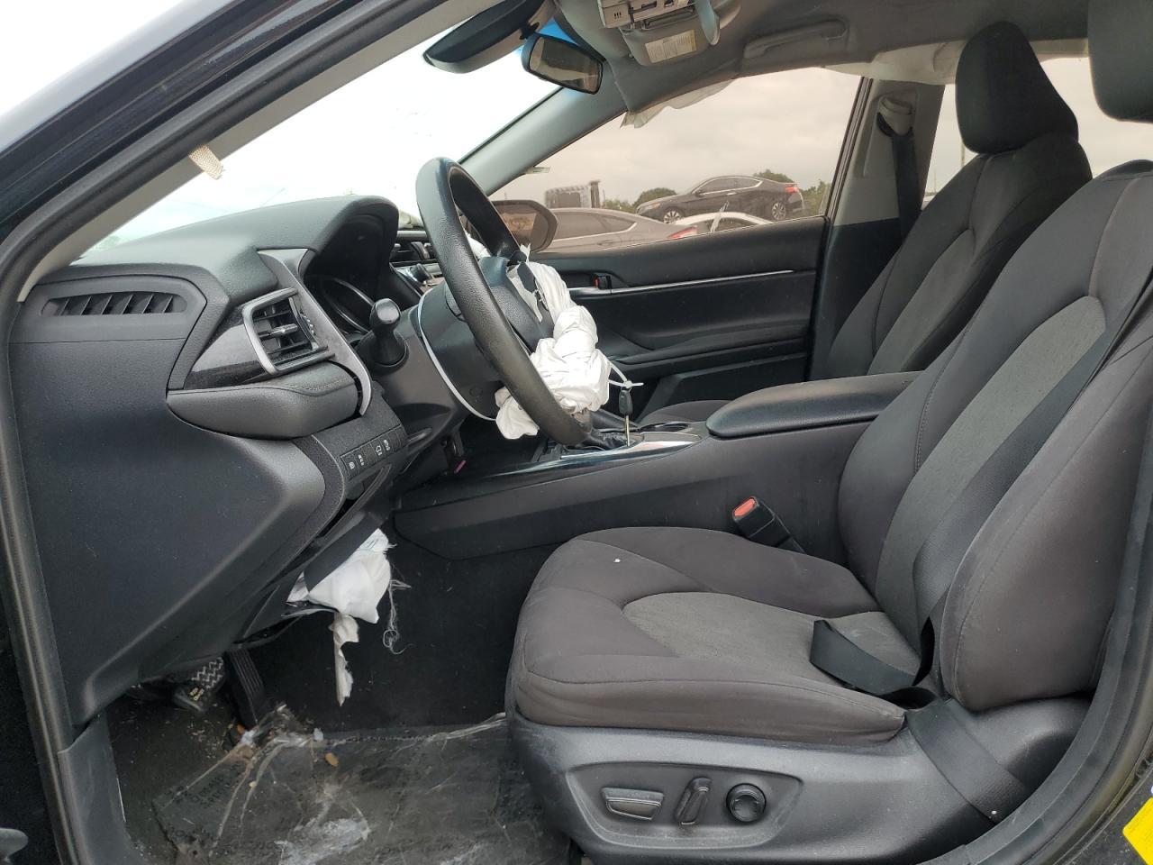 2019 TOYOTA CAMRY L - Image 7