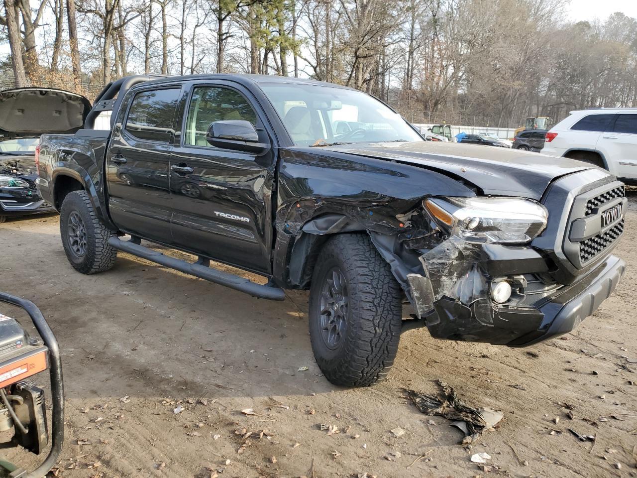 2017 TOYOTA TACOMA DOU - Фото 4
