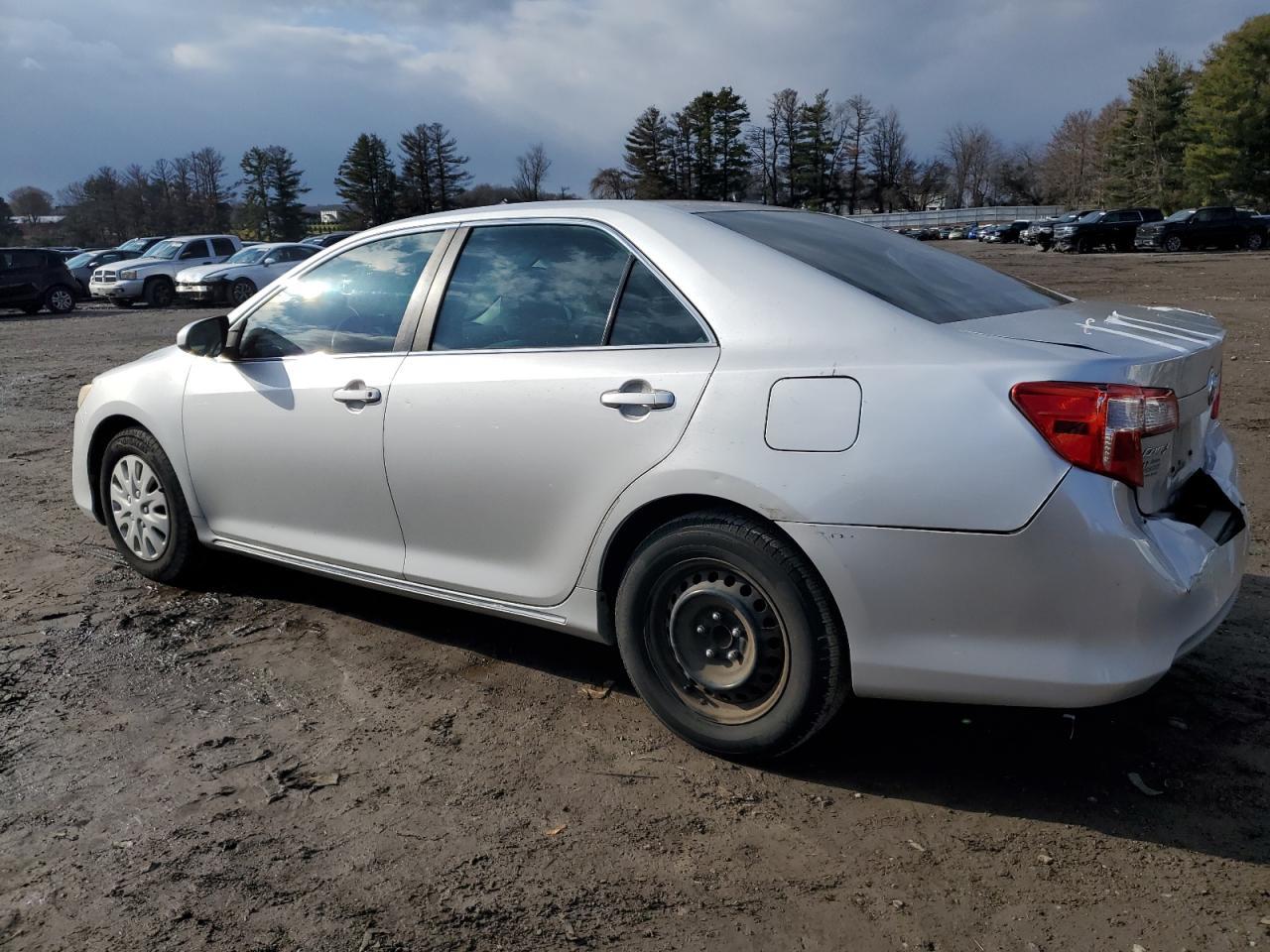 2013 TOYOTA CAMRY L - Image 2