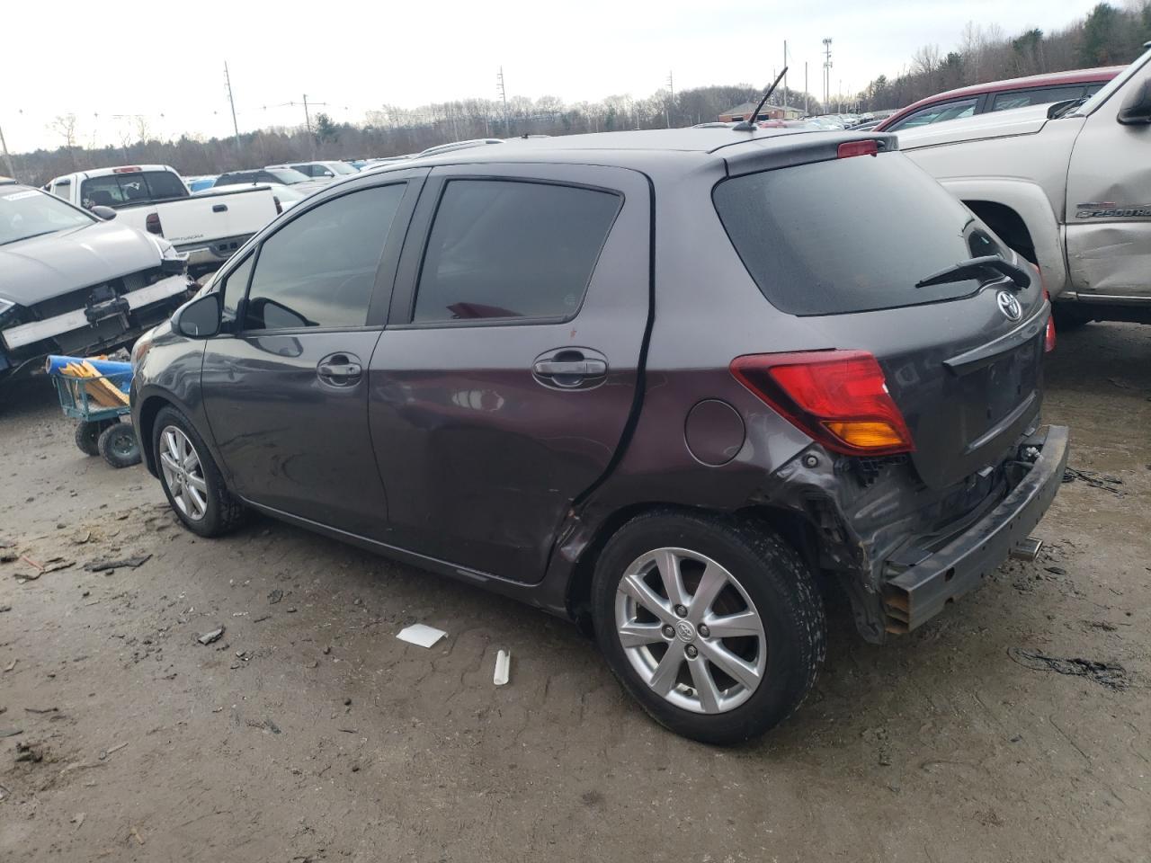 2016 TOYOTA YARIS L - Image 2
