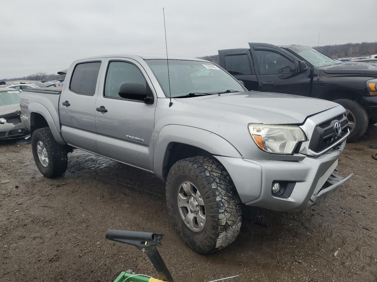 2014 TOYOTA TACOMA DOU - Фото 4