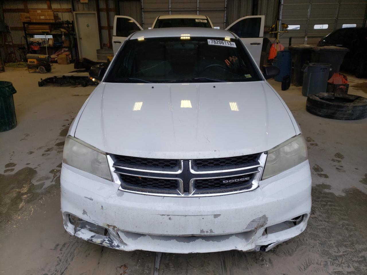 2014 DODGE AVENGER SE - Image 5