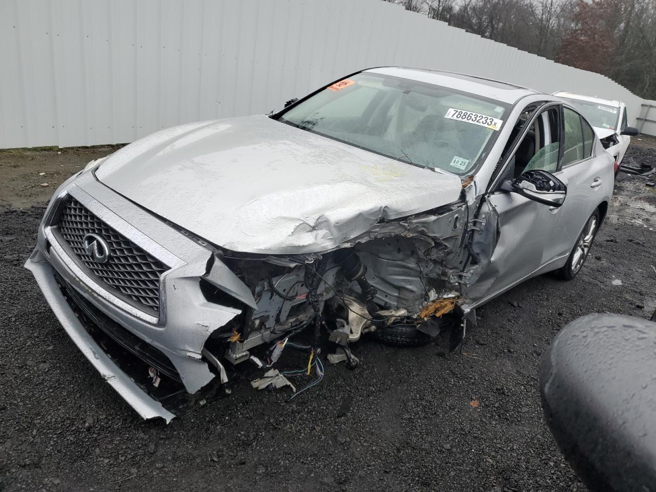 2018 INFINITI Q50 LUXE