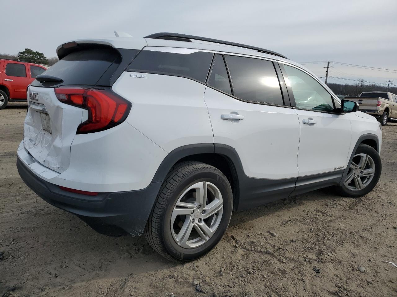 2018 GMC TERRAIN SL - Image 3