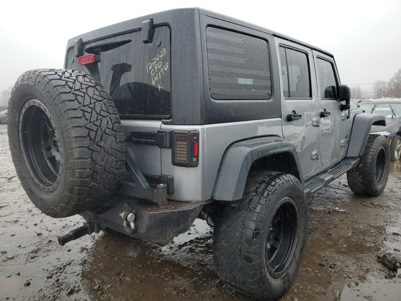 2015 JEEP WRANGLER U - Image 3