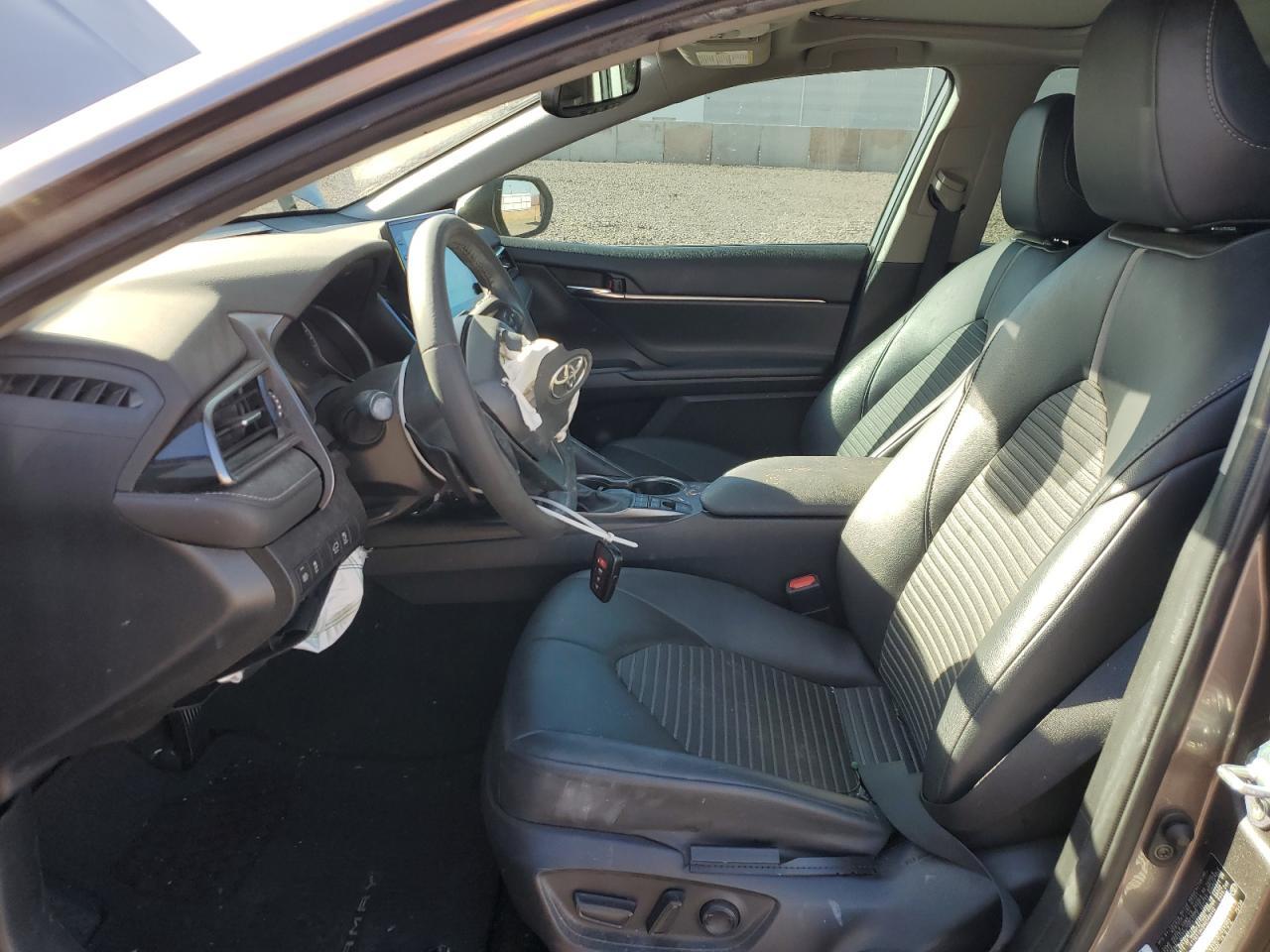 2021 TOYOTA CAMRY SE - Фото 7
