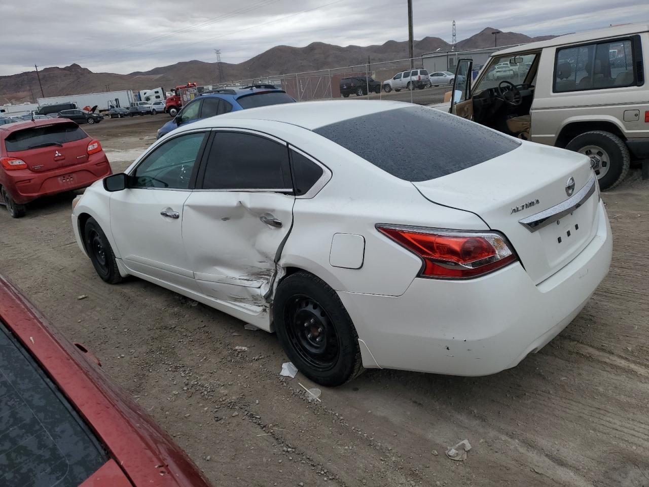 2015 NISSAN ALTIMA 2.5 - Фото 2