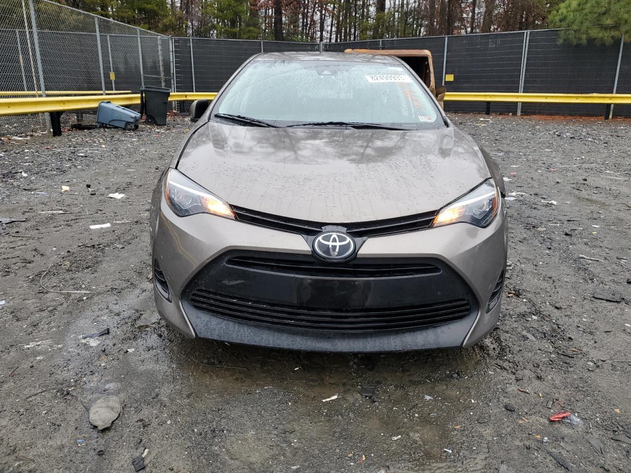 2018 TOYOTA COROLLA L - Image 5