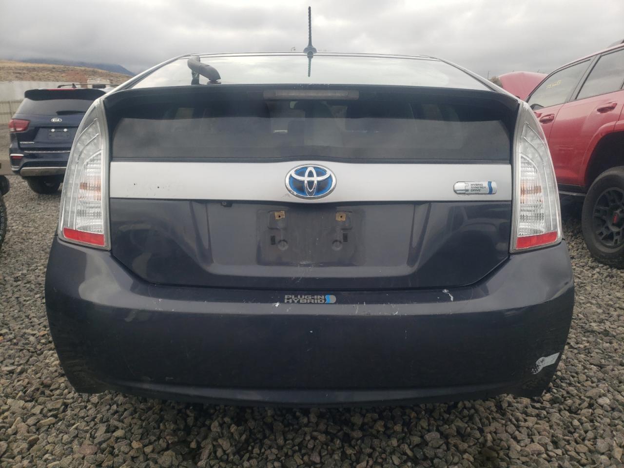 2013 TOYOTA PRIUS PLUG - Image 6