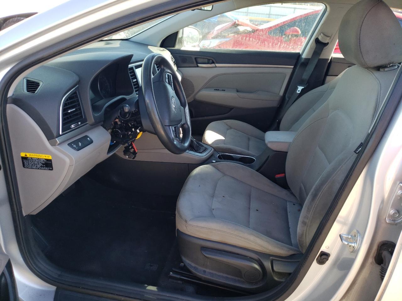 2018 HYUNDAI ELANTRA SE - Фото 7