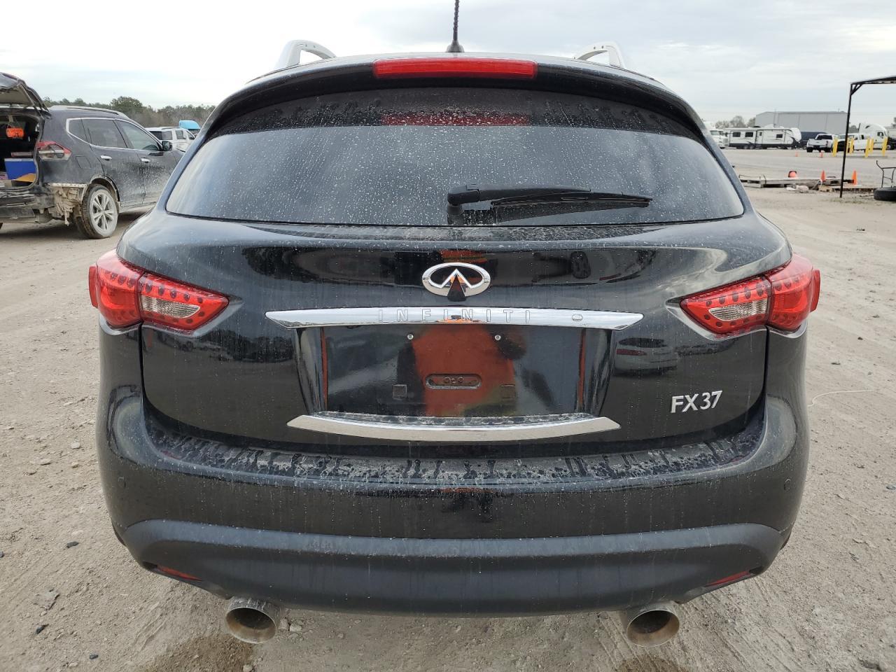 2013 INFINITI FX37 - Image 6