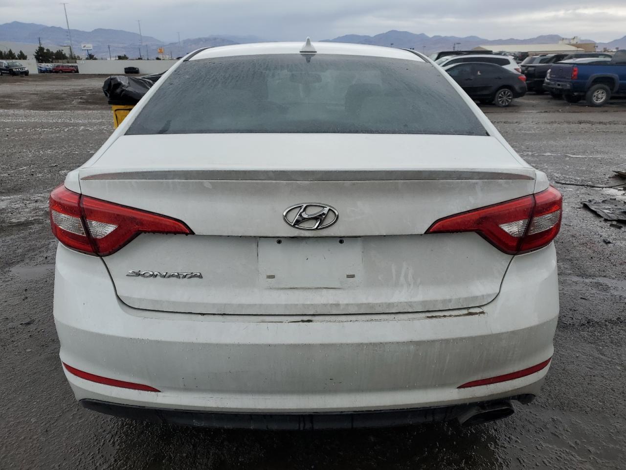 2017 HYUNDAI SONATA SE - Фото 6