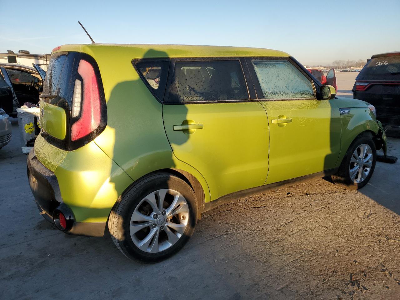 2016 KIA SOUL + - Image 3