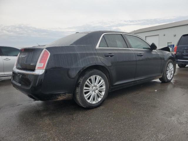 2014 Chrysler 300 - Image 3