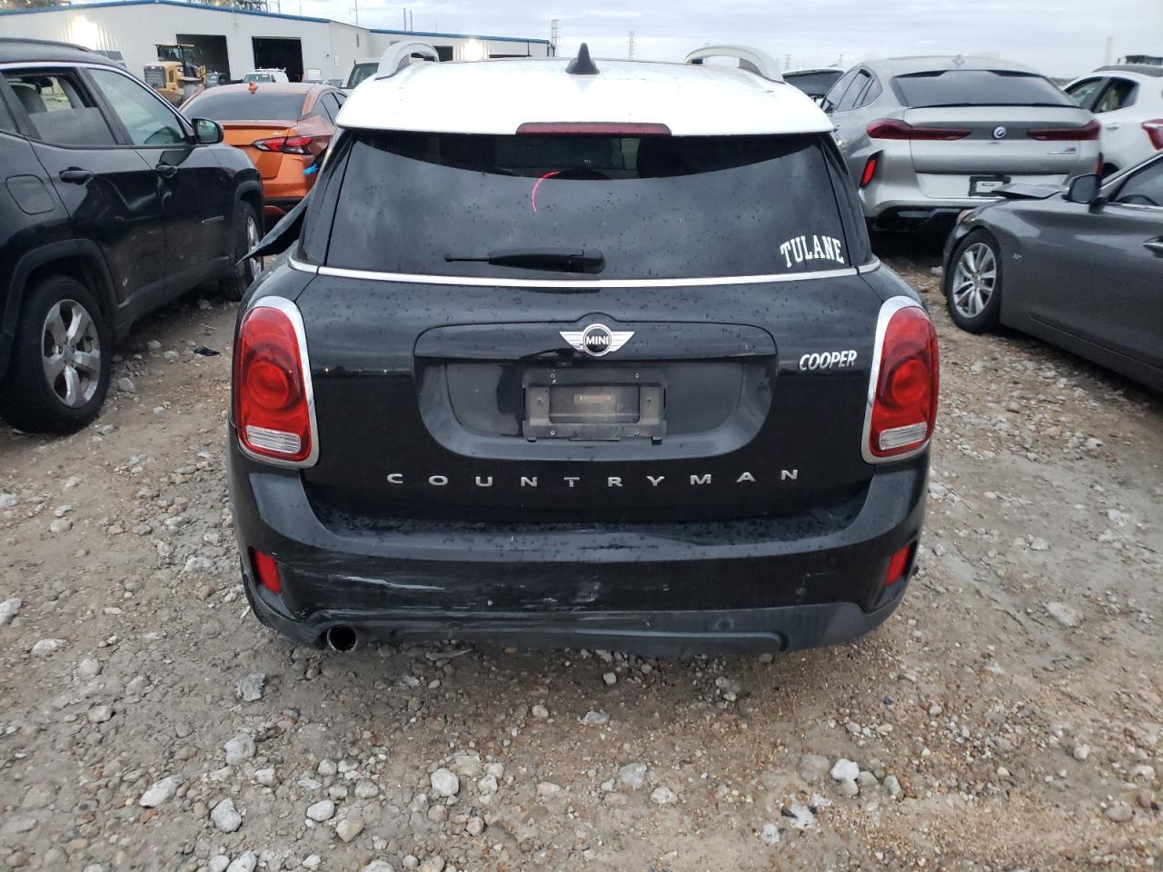 2017 MINI COOPER COU - Image 6