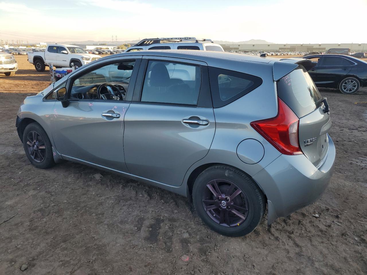 2015 NISSAN VERSA NOTE - Фото 2
