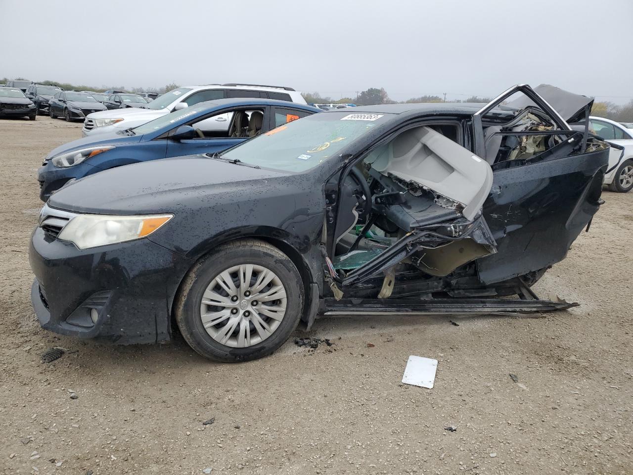 2014 TOYOTA CAMRY L