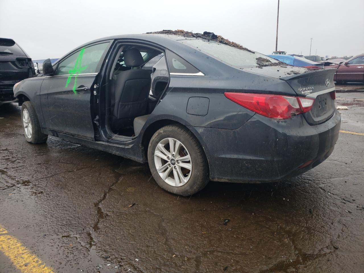 2013 HYUNDAI SONATA GLS - Image 2