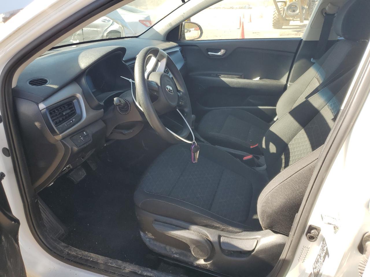 2020 KIA RIO LX - Фото 7