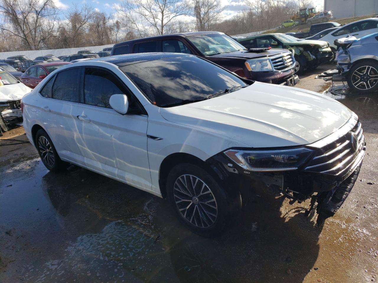 2019 VOLKSWAGEN JETTA SEL - Фото 4