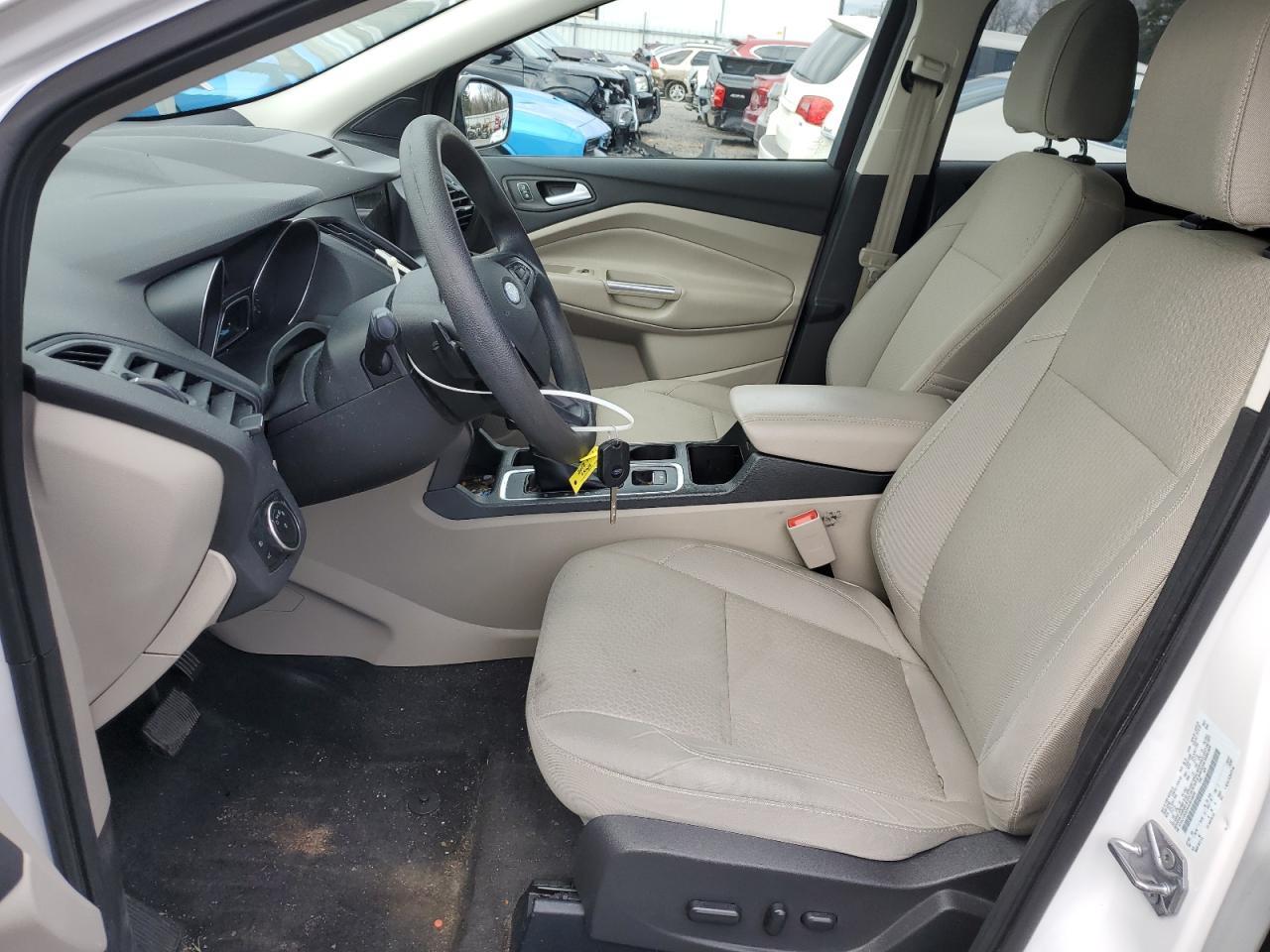 2017 FORD ESCAPE SE - Фото 7