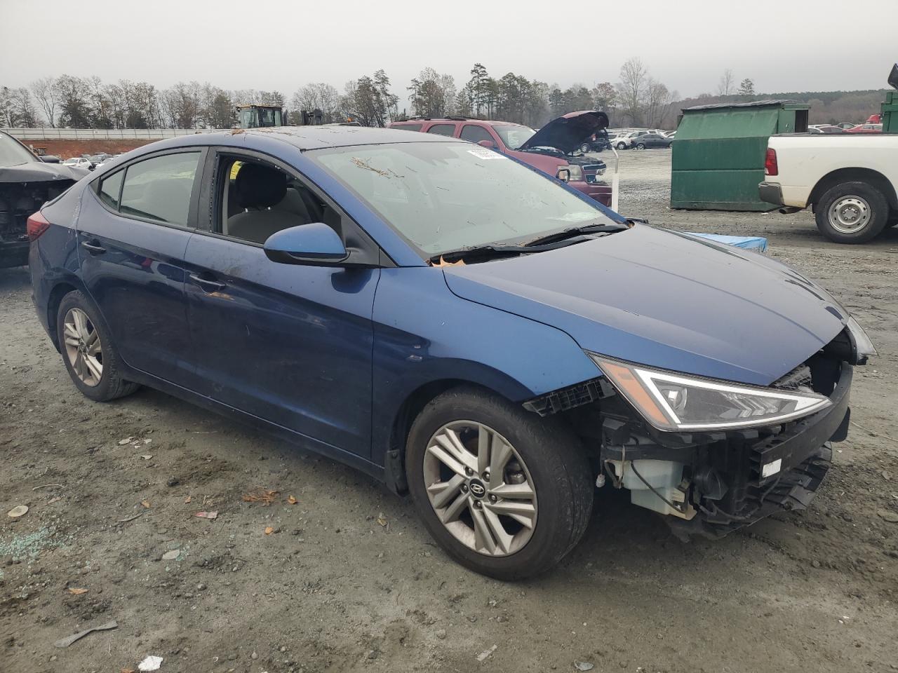 2019 HYUNDAI ELANTRA SE - Фото 4