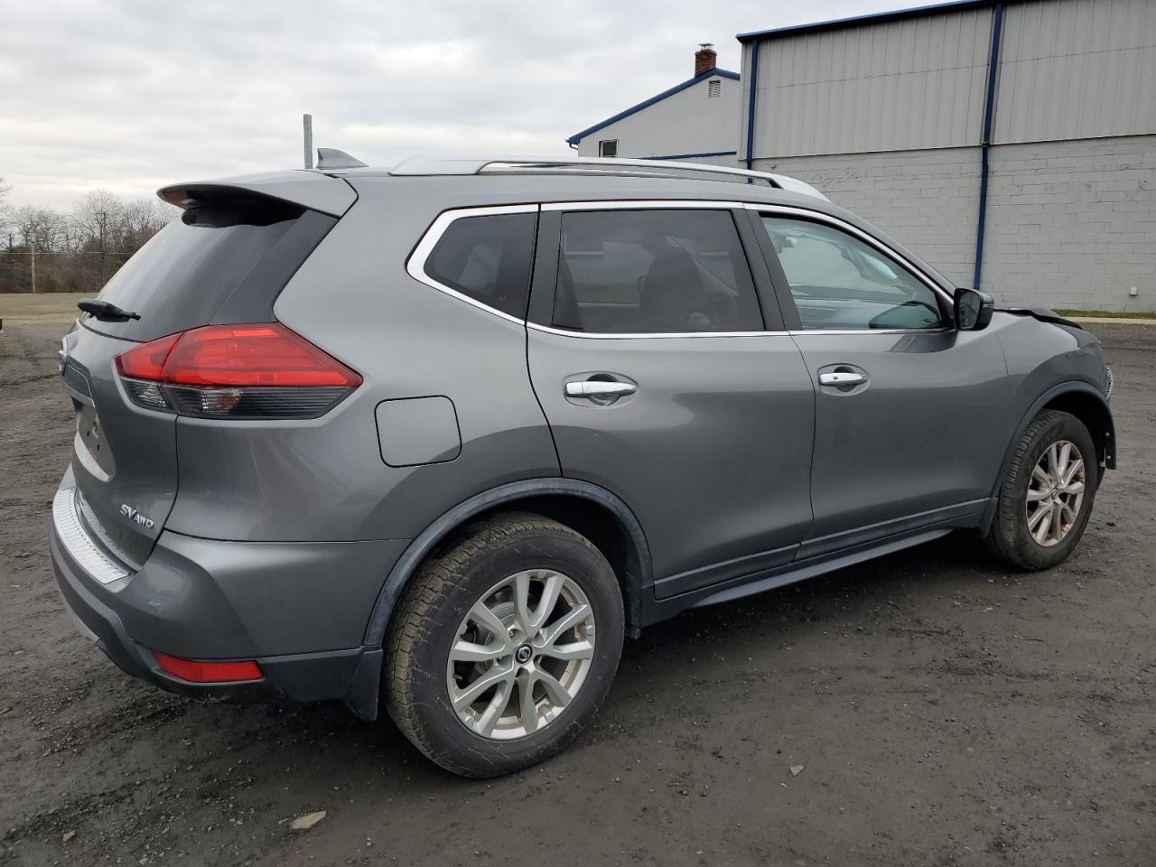 2017 NISSAN ROGUE S - Фото 3